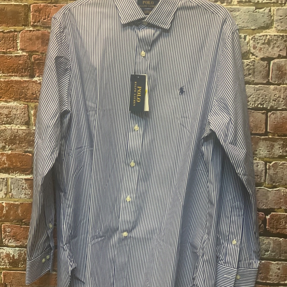 Nice button down! - Picture 2 of 3